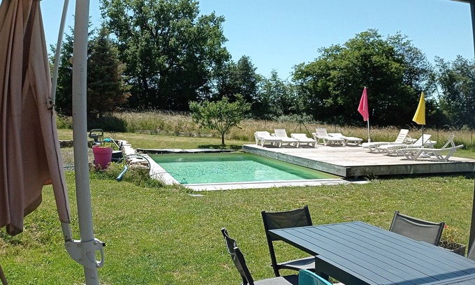 Chirassimont Casa | Alquiler de casa de campo 14-16 personas