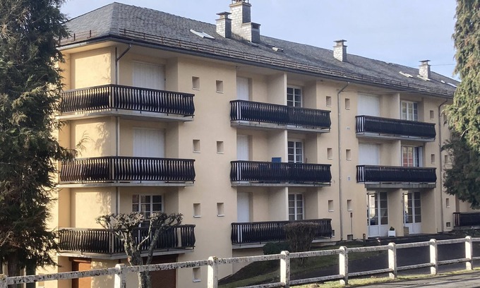 La Bourboule Apartamento | Rent studio 21 m2 in residence close to all amenities and recreation