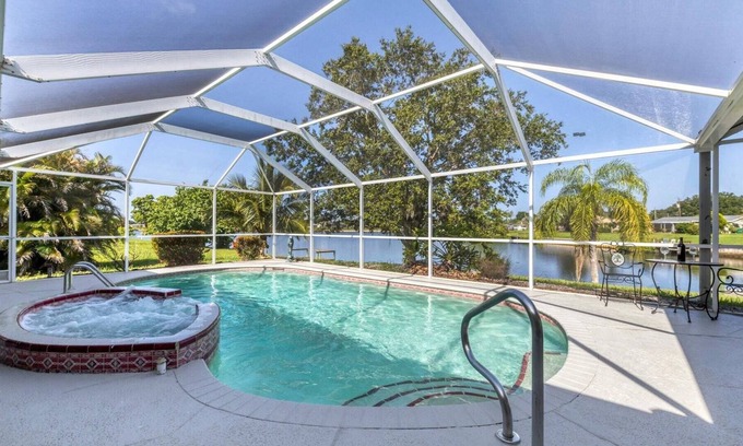 Port Charlotte Casa | Rent this Luxury 5 Star House on Charlotte Harbor Area, Charlotte County House 5832