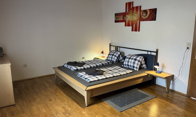 Pernegg an der Mur Apartamento | Alquiler-Clásico-Baño Privado-Vista al Jardín-Apartment