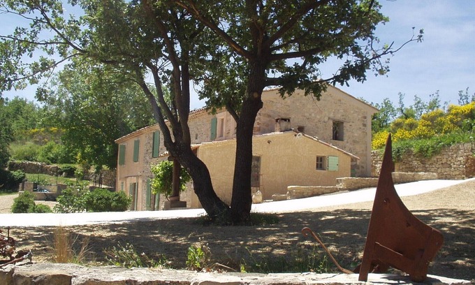 Saignon Casa | Alquiler de una casa independiente con piscina en el parque Luberon