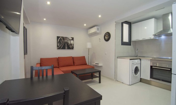 El Cabanyal Apartamento | Piso · Valencia · ★4,86 · 3 dormitorios · 5 camas · 1 baño
