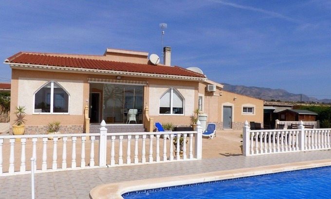 Albatera Villa | Alquiler villa casa del frutales