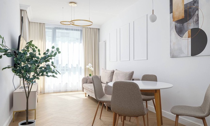 Mirow Apartamento | RentPlanet - Apartament Grzybowska