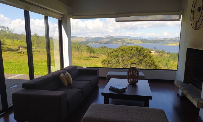 Choconta Casa | Represa del Sisga, 3-bedroom country house.