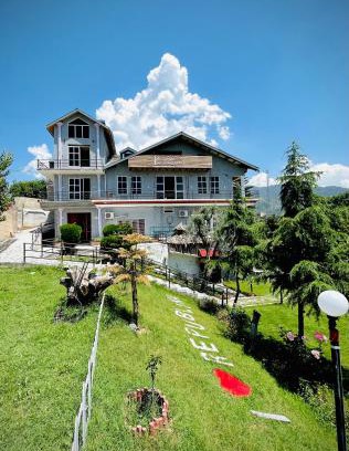 Khokhar Maira Hotel | Republika Central Hotel & Resort