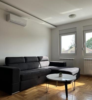 Stari Banovci Apartamento | Residence 25V