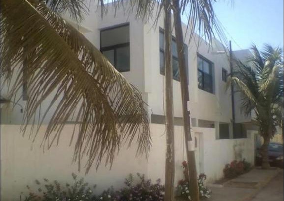 Ouakam Cama Y Desayuno | Residence B&B Hibiscus