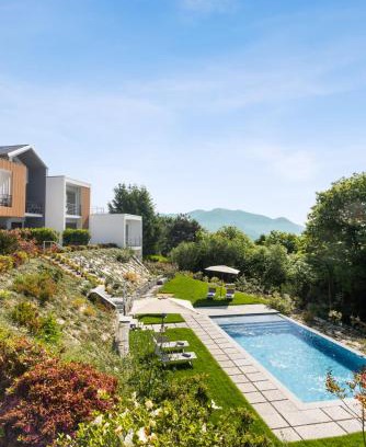 Trarego Viggiona Apartamento | Residence Conca Verde 2 with pool