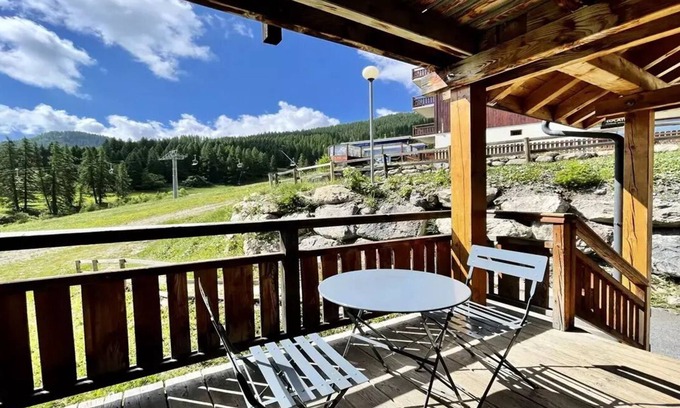 Puy-Saint-Vincent Chalet De Esquí | Residence Dame Blanche - DBAC22 - APPT 2 CHAMBRES - BALCONY - 6 PERSONS