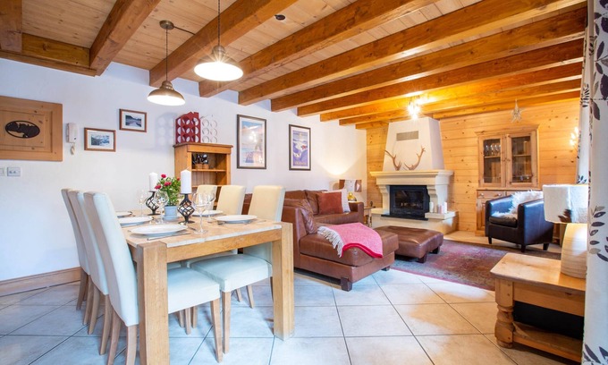 Morzine Apartamento | Residence des Alpes, Morzine. 3 bedroom duplex, sleeps 6.