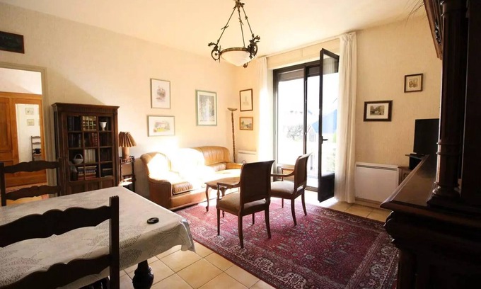 Bagneres-de-Luchon Apartamento | Residence England - T3 LUCHON FOR 4 PERS. FULL SOUTH PARKING