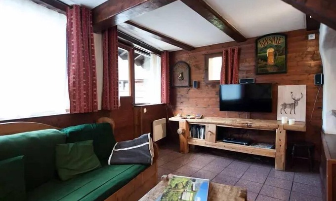Champagny-en-Vanoise Chalet De Esquí | Les Edelweiss - Chalet 3 Habitaciones 6/8 Personas