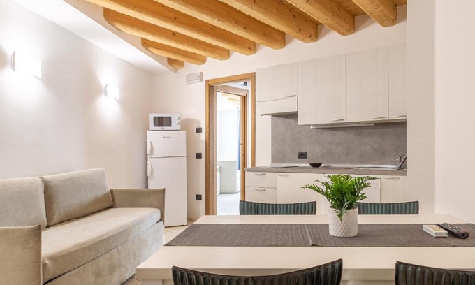 Barriera Vecchia-San Giacomo Apartamento | Residence Garibaldi
