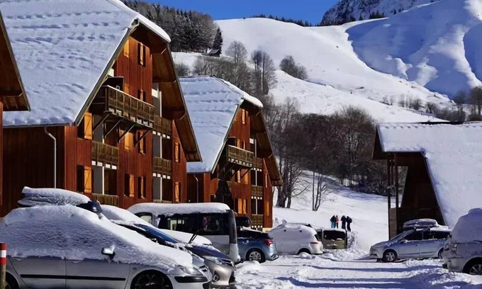 Saint-Jean-d'Arves Apartamento | Residence La Fontaine Du Roi - Apartment 6 beds, 50m from the ski slopes, mountain view
