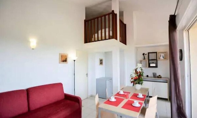 Azille Apartamento | Residence Le Château de Jouarres *** - 4 room duplex apartment for 8 people