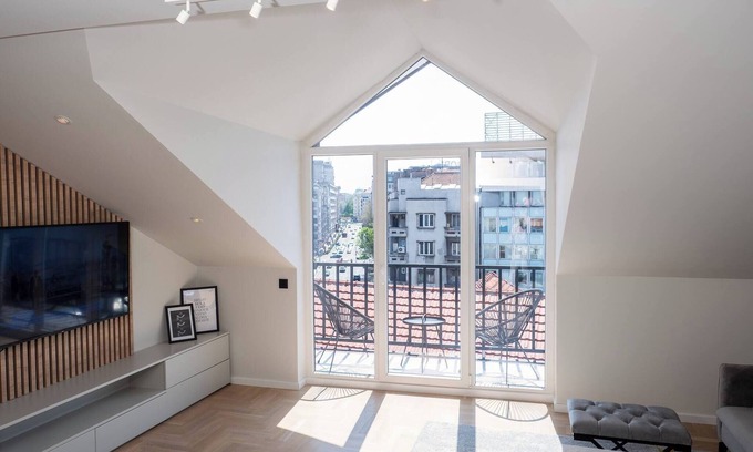 Stari Grad Apartamento | Residence Republic Square- Luxury at Top Location
