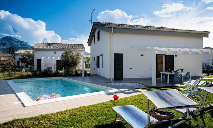 Piane Vecchie Villa | Residencia Salinelle Beach VILLA LIPARI 1 con PISCINA