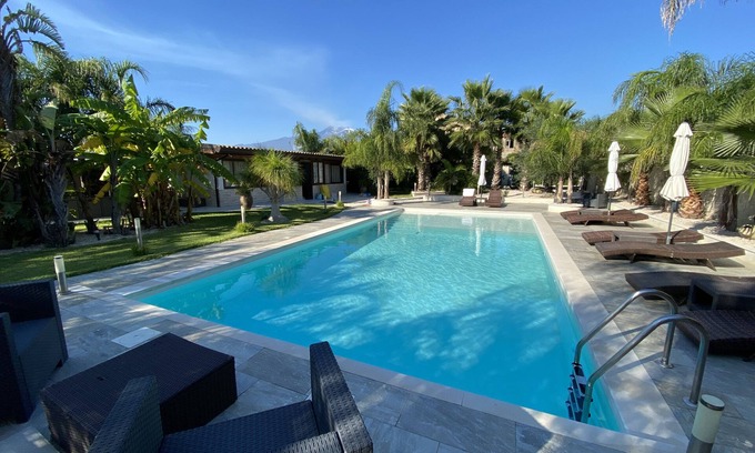 Calatabiano Villa | RESIDENCE VILLA TAORMINA POOL