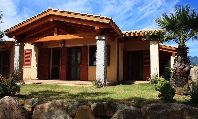 Castiadas Casa | Residencias Gattopardu- "El Poeta"