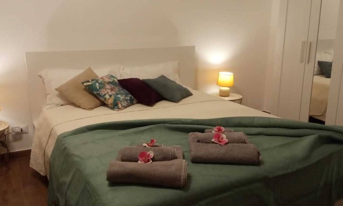 Municipio 2 Apartamento | Residences Sorrentino 12 people -central station Bari