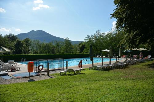 Montegrino Valtravaglia Apartamento | Residenza Bosco Sole