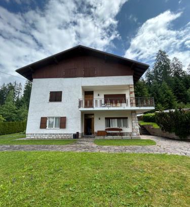 Ronzone Casa | Residenza le due Rose