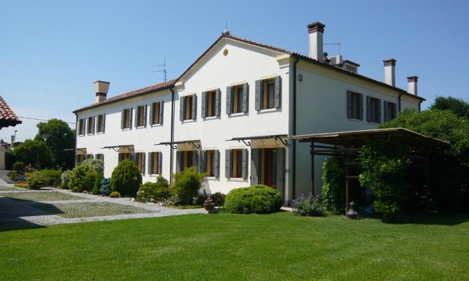 Mirano Cama Y Desayuno | Residenza Serena