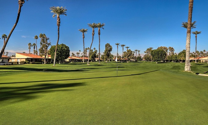 Rancho Mirage Casa | Resort Amenities: Rancho Mirage Country Club Home