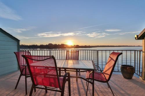 Seven Coves Apartamento | Resort Attractions