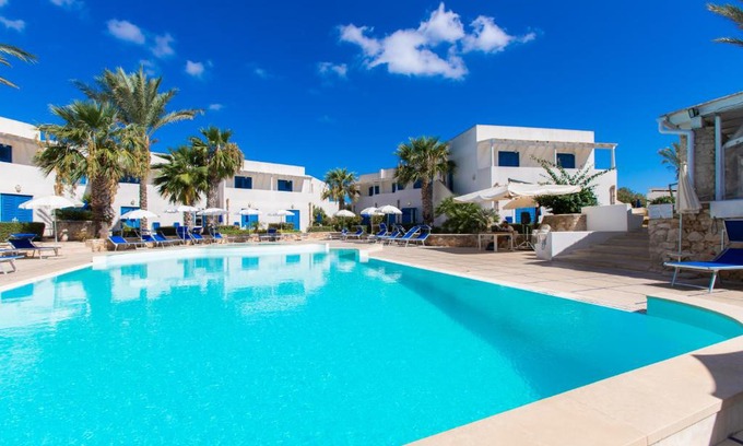 Favignana Apartamento | Resort Cala La Luna