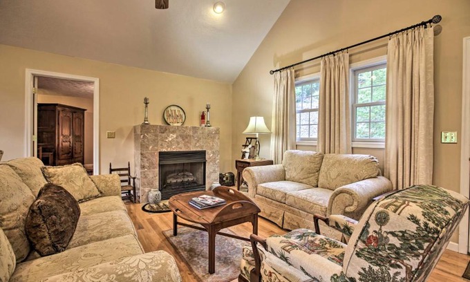 Massanutten Casa | Resort Home on Mountain Golf Course with Deck and View