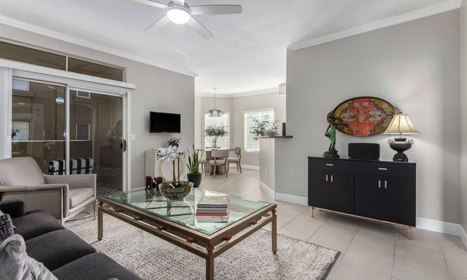 Paradise Valley Village Condominio | Resort Lifestyle Scottsdale close to everything