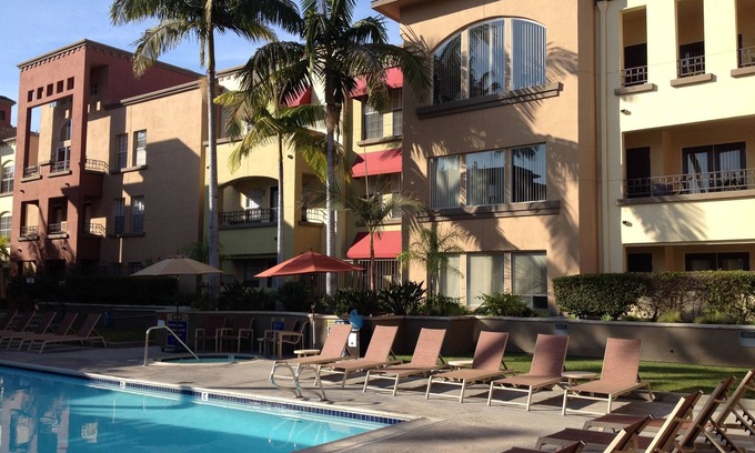 Hillcrest Condominio | Resort-Like Penthouse Condo-Gran ubicación - Zoo / Parque Balboa