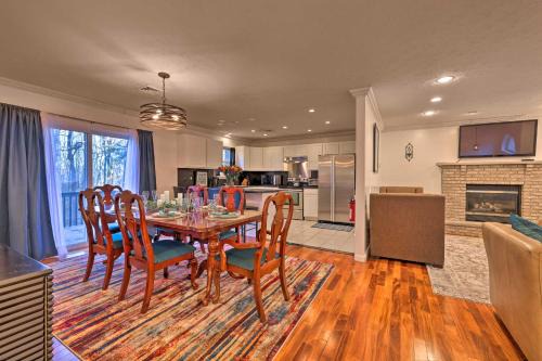 Pocono Summit Casa | Resort Perks and Lake Access Poconos Retreat