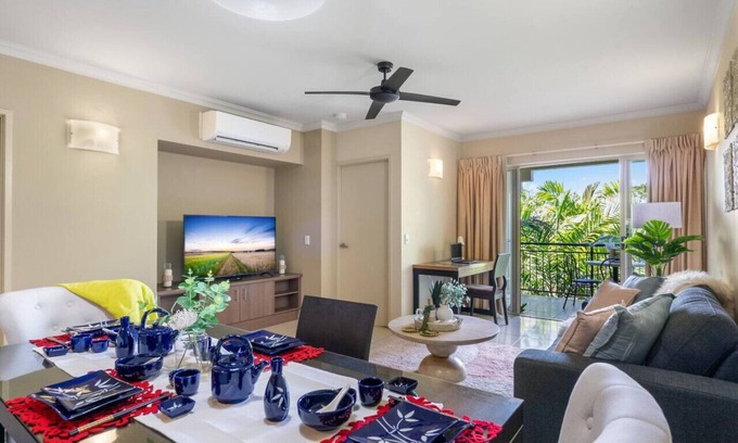 Westcourt Apartamento | Resort Splendor-Top Floor Apartment in Cairns One