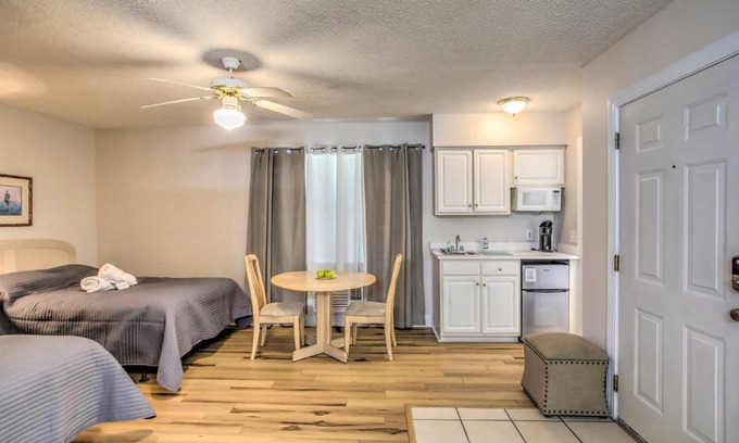 Calabash Apartamento | Resort Studio in Calabash Golf, Dine and Swim!