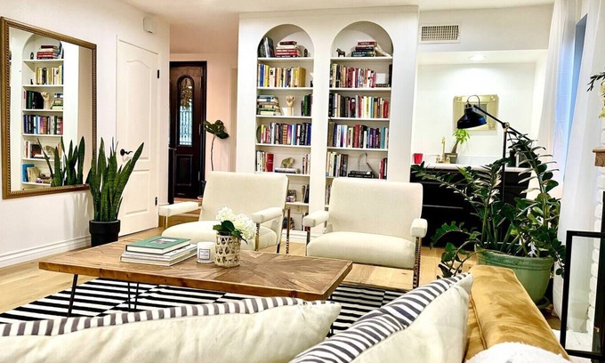 Rancho Palos Verdes Casa | Resort Style House in Exclusive Palos Verdes