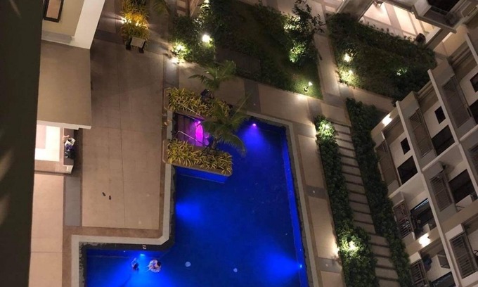 Paranaque Condominio | Resort Style condo located 12 kms from all airports in Metro Manila.