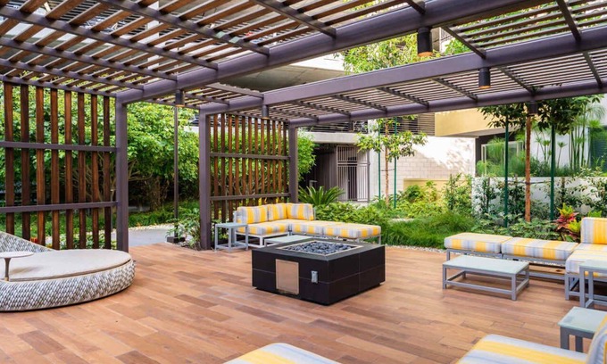 Irvine Business Complex Apartamento | Resort-style Living in a 2-bedroom Luxury Apartment