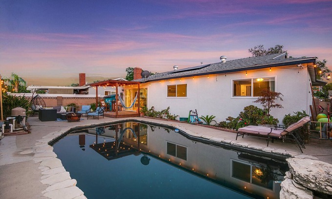 Fullerton Casa | Resort Style + Pool + Game Room + Bball Court
