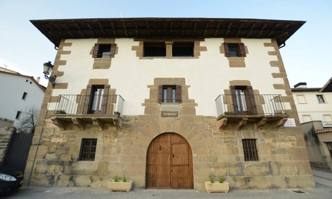 Zubiri Cabaña | Rest and nature in Zubiri, your rural refuge suitable for people with reduced mobility.