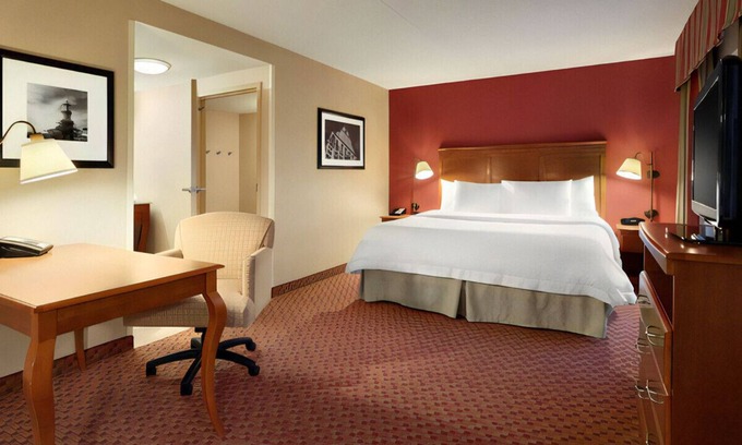 Hartford Casa | Rest Easy in Our Stylish King Suite! Free WiFi