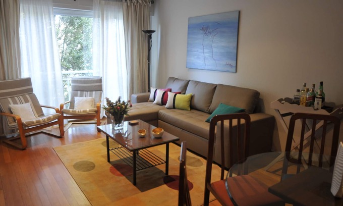 El Ensanche Zona Nuova Condominio | Descanso do Sar. Piso amplio, soleado y tranquilo.