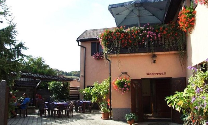 Morina Casa | Restaurace a penzion Na Růžku