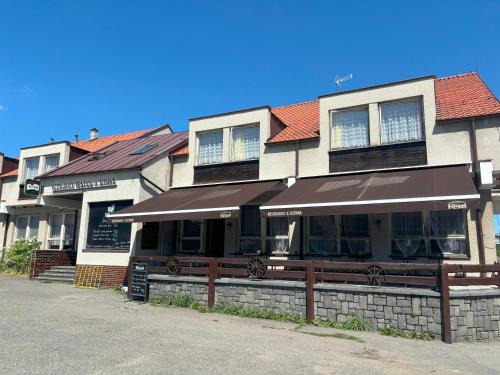 Hrimezdice Casa | Restaurace a penzion U Jezírka