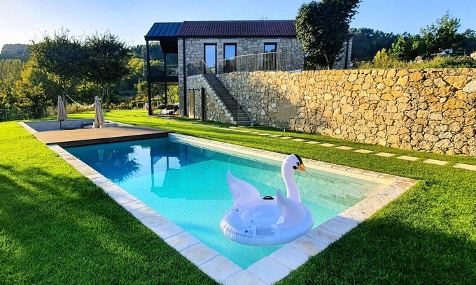 Baiao Cabaña | Retiro de Natureza Acolhedor em Baião, Douro. Aceitam-se Animais de Estimação!