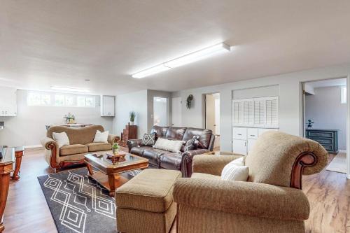 Caldwell Casa | Retreat on Fillmore Street
