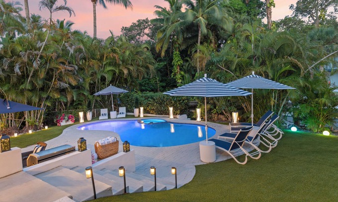 Riverside Park Casa | Retreat@Sailboat Bend Heated Pool BBQ - 100ft Dock 10 min to Ft Lauderdale Beach