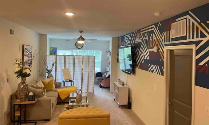 Skyland Apartamento | Retreat with Luxury & Convenience @ TheHillTop